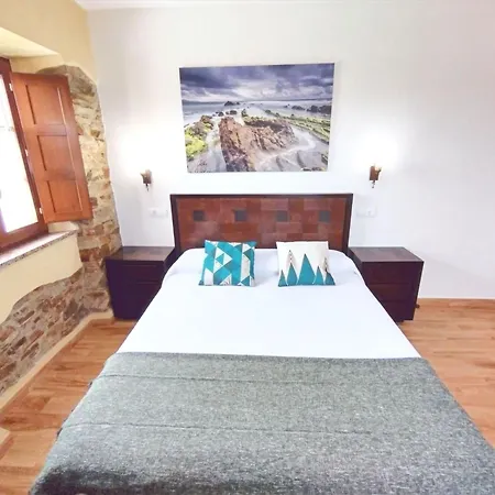 Schoenes Duplex Mit Aussicht- Pool Und Garten By Interhome 아파트 *