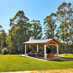Schoenes Duplex Mit Aussicht- Pool Und Garten By Interhome Lejlighed *