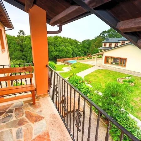Schoenes Duplex Mit Aussicht- Pool Und Garten By Interhome Apartment