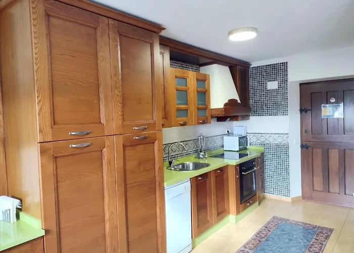 아파트 Schoenes Duplex Mit Aussicht- Pool Und Garten By Interhome Santa Gadea (Asturias)