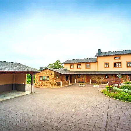 Schoenes Duplex Mit Aussicht- Pool Und Garten By Interhome Lejlighed Santa Gadea (Asturias)